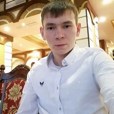 Валя, 30