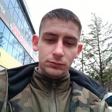 Ростислав, 32