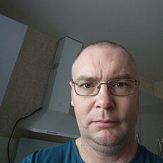 Виталя, 46