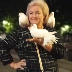 Есения, 52