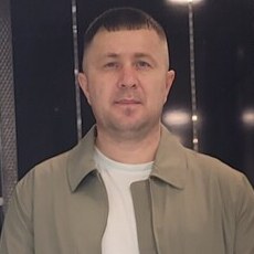 Остап, 39