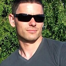 Виталя, 44