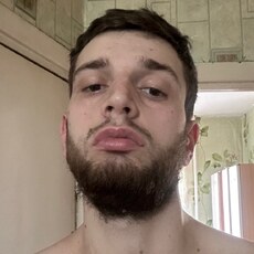 Владислав, 28