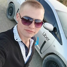 Даня, 33