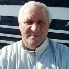 Валерий, 54