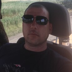 Захар, 38