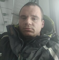 Боря, 32