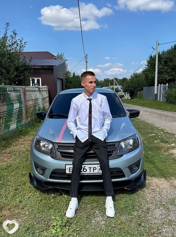 Толя
