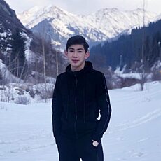 Артём, 24