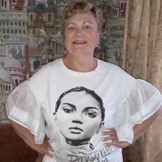 Илона, 54