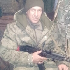 Михаил, 36