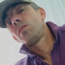 Слава, 44
