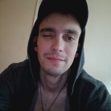 Яша, 29