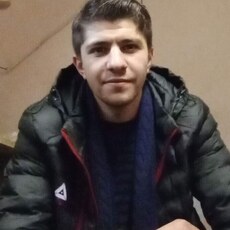 Гриша, 41