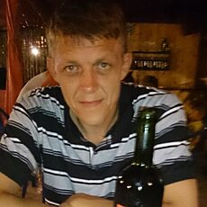 Макс, 51