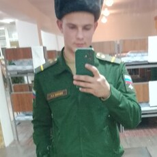 Антон, 23