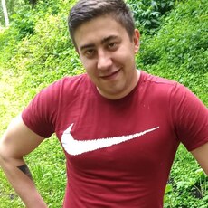Миша, 31