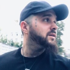 Владислав, 32