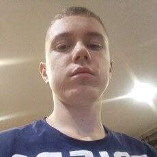 Денис, 20