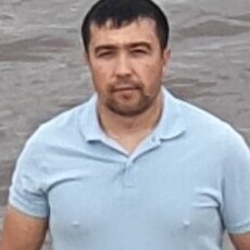 Веня, 34