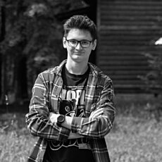 Павел, 21
