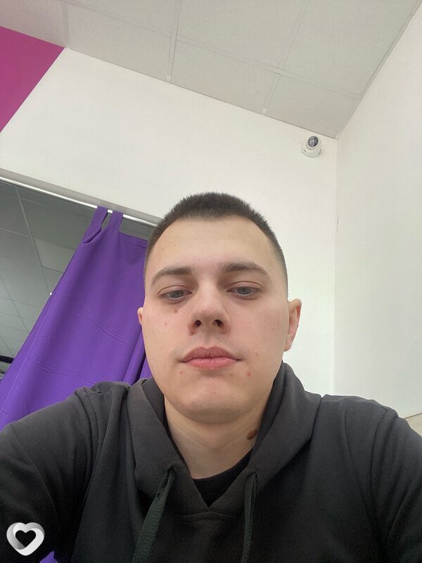 Лёня