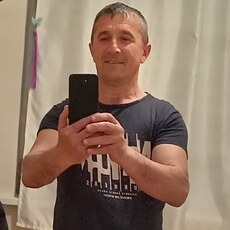 Лаврик, 50