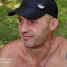 Слава, 46
