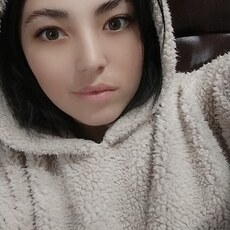Соня, 20