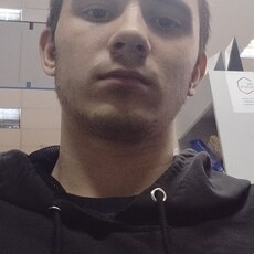 Григорий, 20
