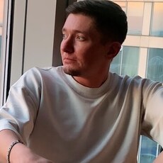 Денис, 28