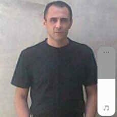Лаврик, 54