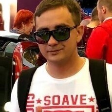 Паша, 37