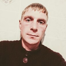 Никон, 32