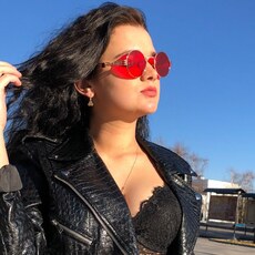 Марта, 24