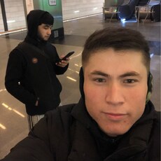 Федя, 22