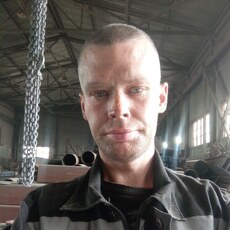 Витя, 39