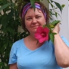 Тоня, 52