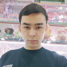 Борис, 27