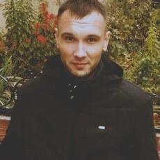 Тим, 30