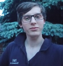Андрей, 19