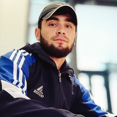 Аркадий, 27