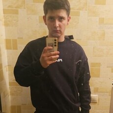 Ринат, 26