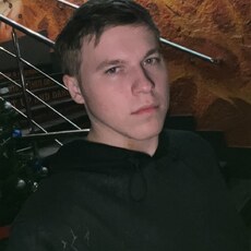 Лёша, 22