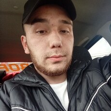 Артём, 24