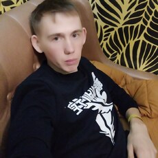 Паша, 28