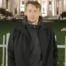 Владимир, 45