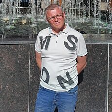 Тимур, 52