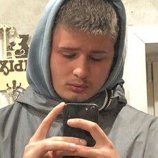 Антон, 21