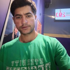 Вова, 28